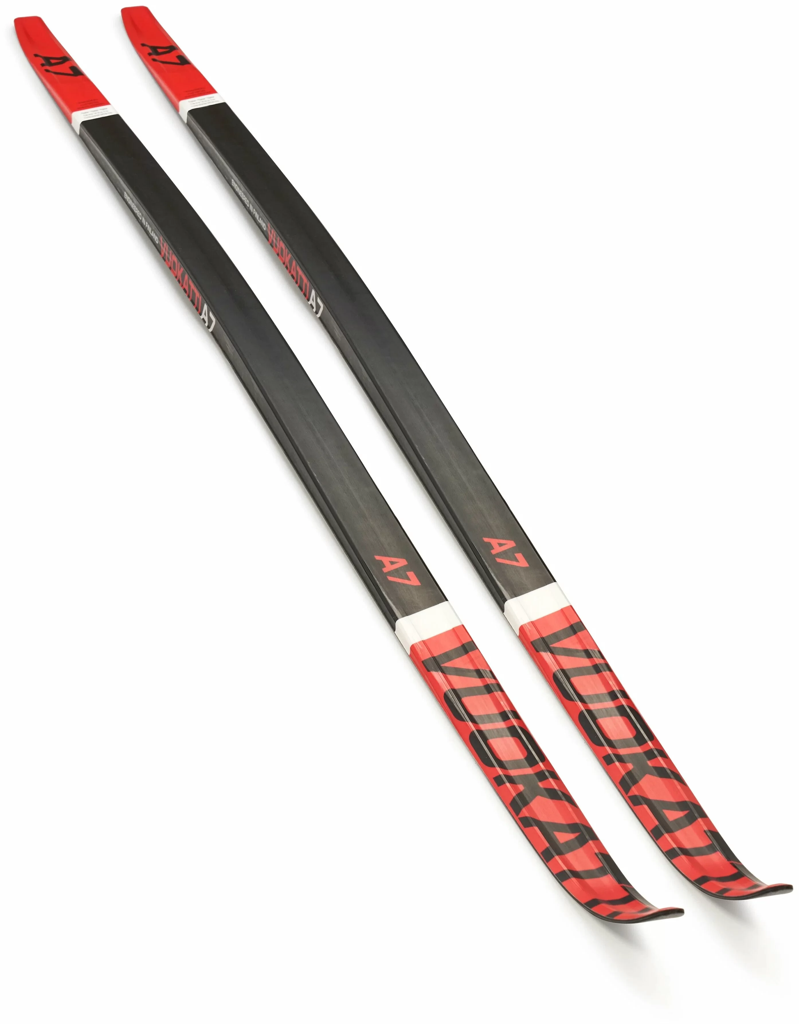 Фото Беговые лыжи Vuokatti wax black/red 045SBR со склада магазина СпортЕВ