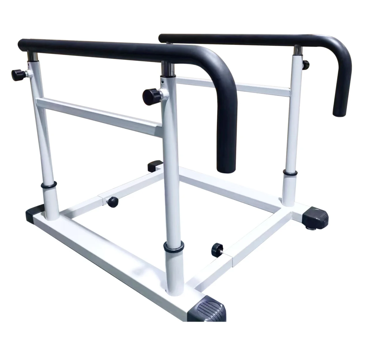 Фото Беговая дорожка AMF 8241S + поручни D1 со склада магазина Спортев