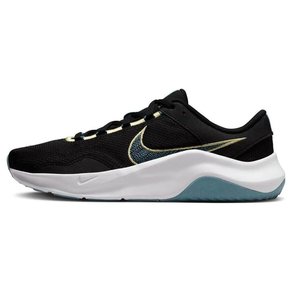 Кроссовки Nike Legend Essential 3 черный DM1119 006 Фото Кроссовки Nike Legend Essential 3 черный DM1119 006 со склада магазина Спортев