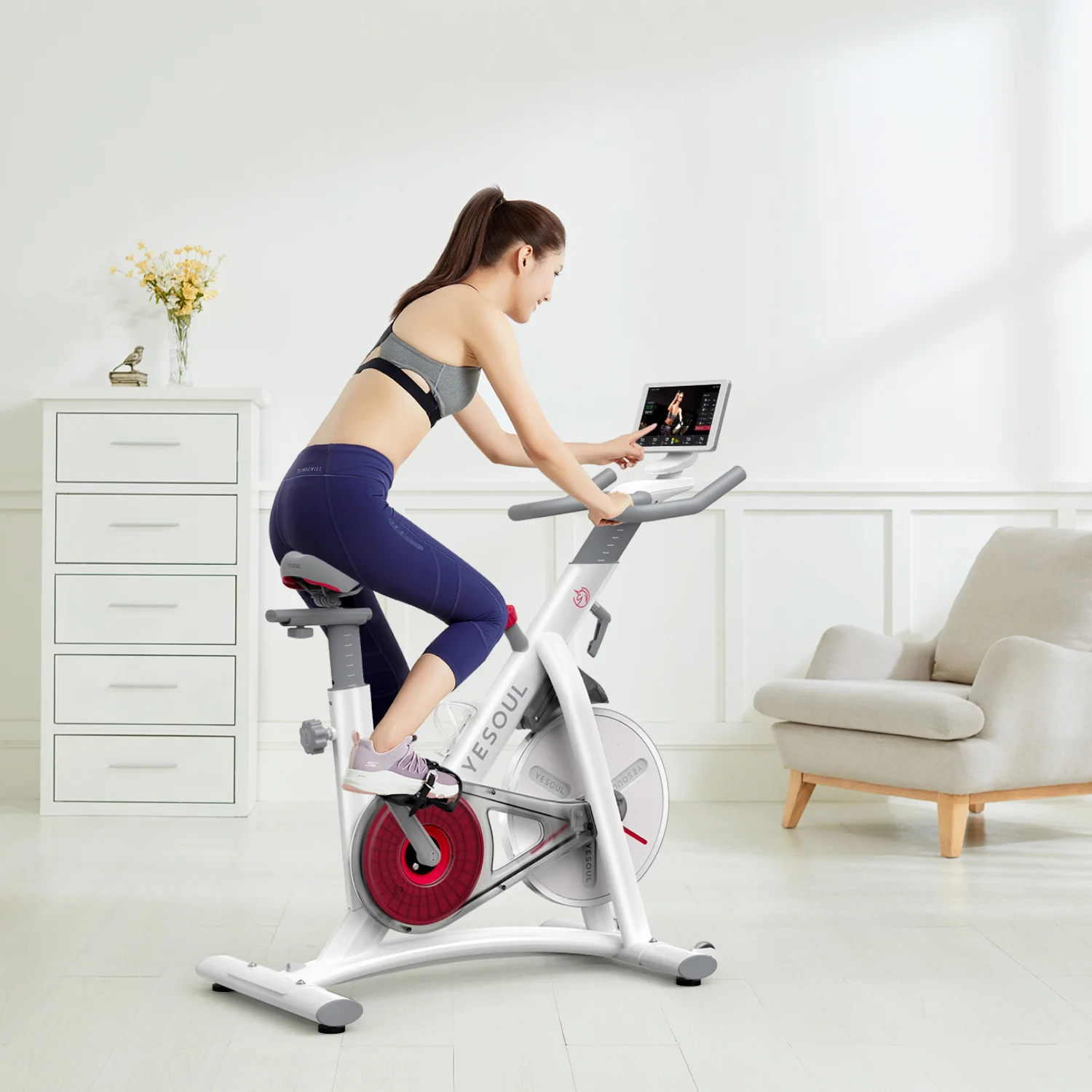 Фото Велотренажер DFC Yesoul S3 PRO WHITE со склада магазина Спортев