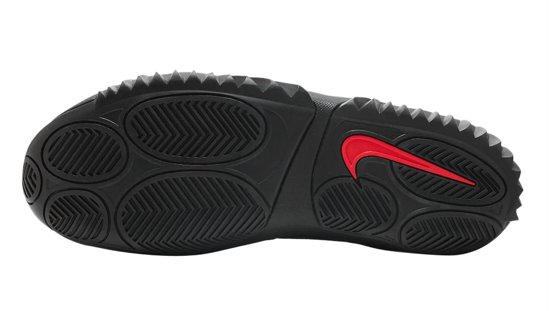 Фото Кроссовки Nike Zoom Court Dragon черный DV8166 001 со склада магазина Спортев