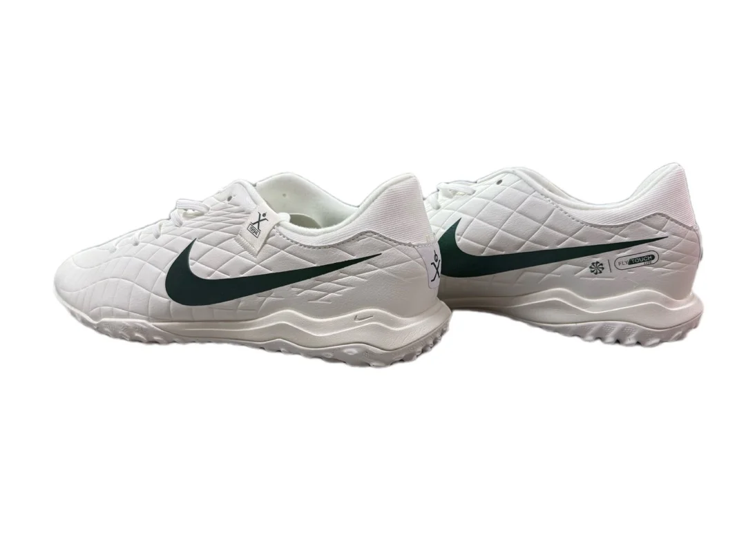 Фото Бутсы Nike Legend 10 Academy TF FZ1576-100 со склада магазина Спортев