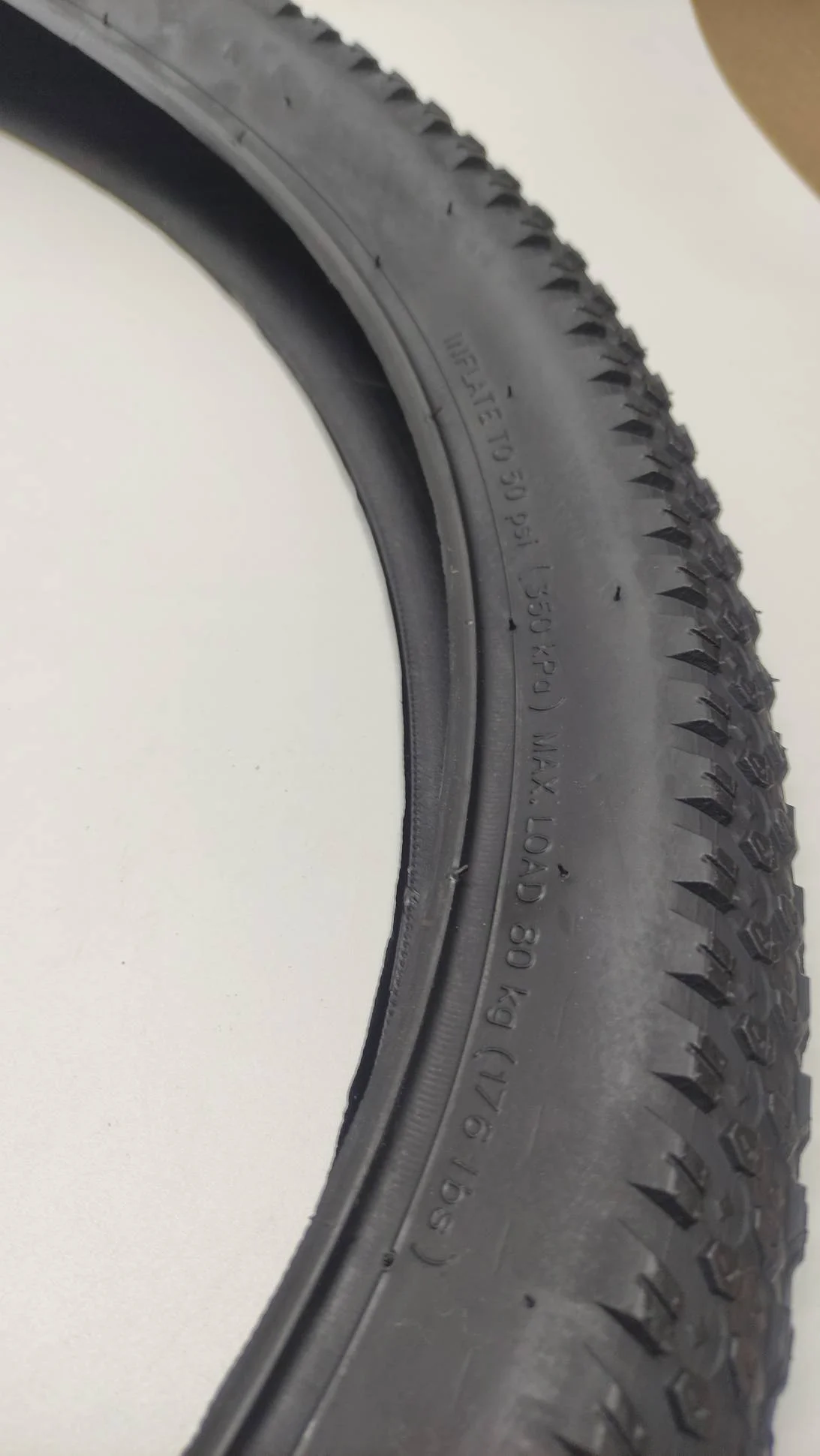 Фото Покрышка 22" * 2.125" Wanda P1197A со склада магазина Спортев