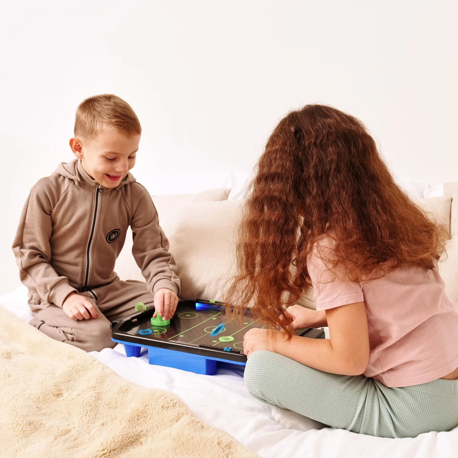 Фото Игровой стол - аэрохоккей DFC SB-AT-2711 со склада магазина Спортев