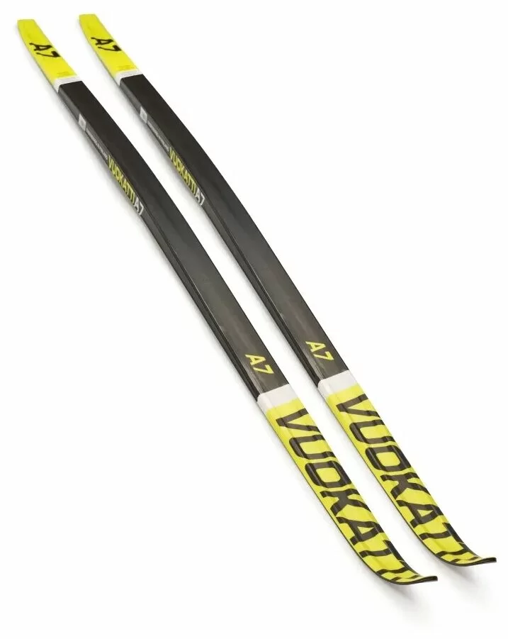 Фото Беговые лыжи Vuokatti step black/yellow 045SBY со склада магазина СпортЕВ