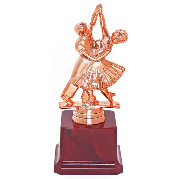 Фото Приз F06/B танцы (H-18 см) со склада магазина Спортев