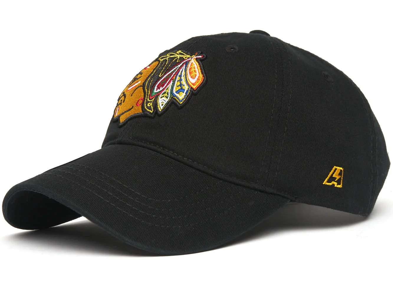 Фото Бейсболка Chicago Blackhawks черная р.55-58 31686 со склада магазина Спортев