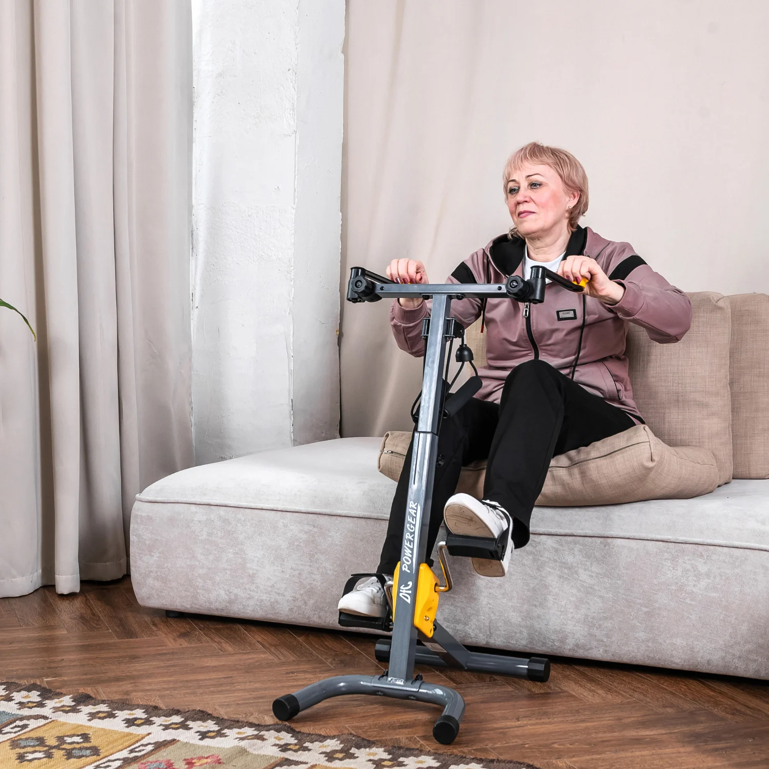 Фото Велотренажер двойной DFC B810Y dual bike со склада магазина Спортев