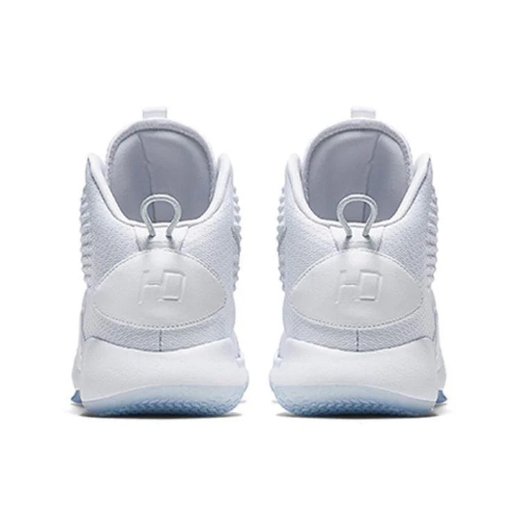 Кроссовки Nike Hyperdunk X EP белый AO7890-101 Фото Кроссовки Nike Hyperdunk X EP белый AO7890-101 со склада магазина Спортев