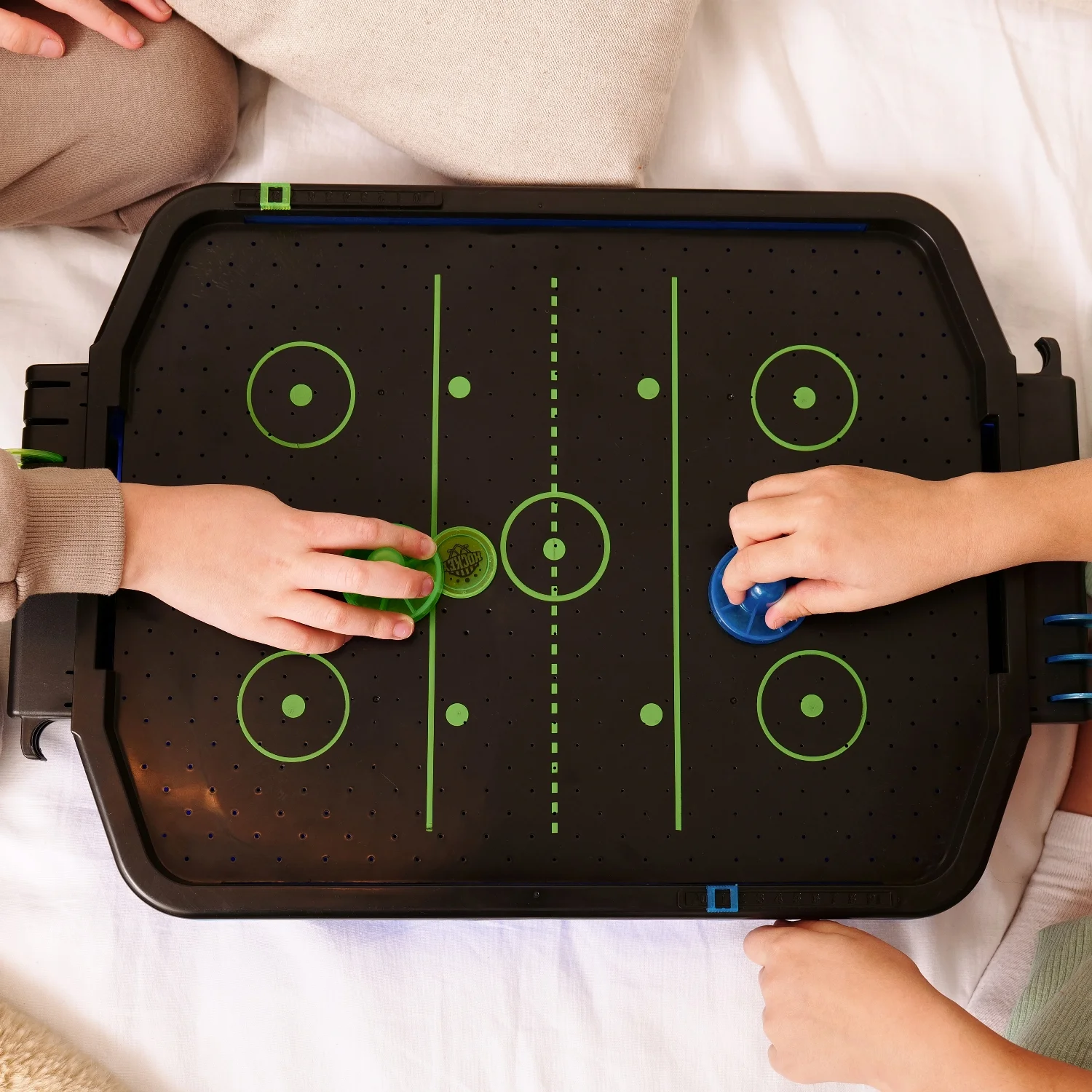 Фото Игровой стол - аэрохоккей DFC SB-AT-2711 со склада магазина Спортев