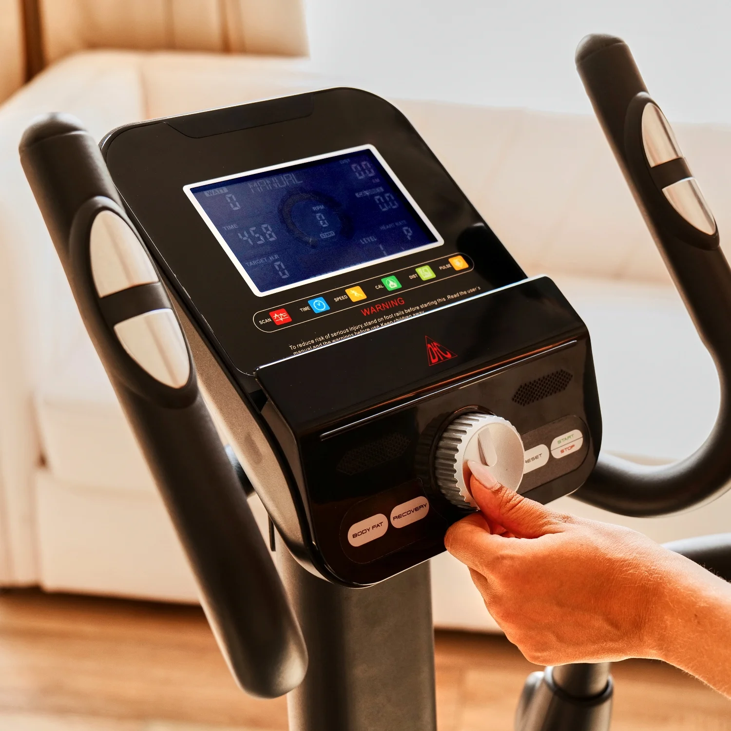 Фото Эллиптический тренажер DFC E97602 магн.эл.привод со склада магазина Спортев