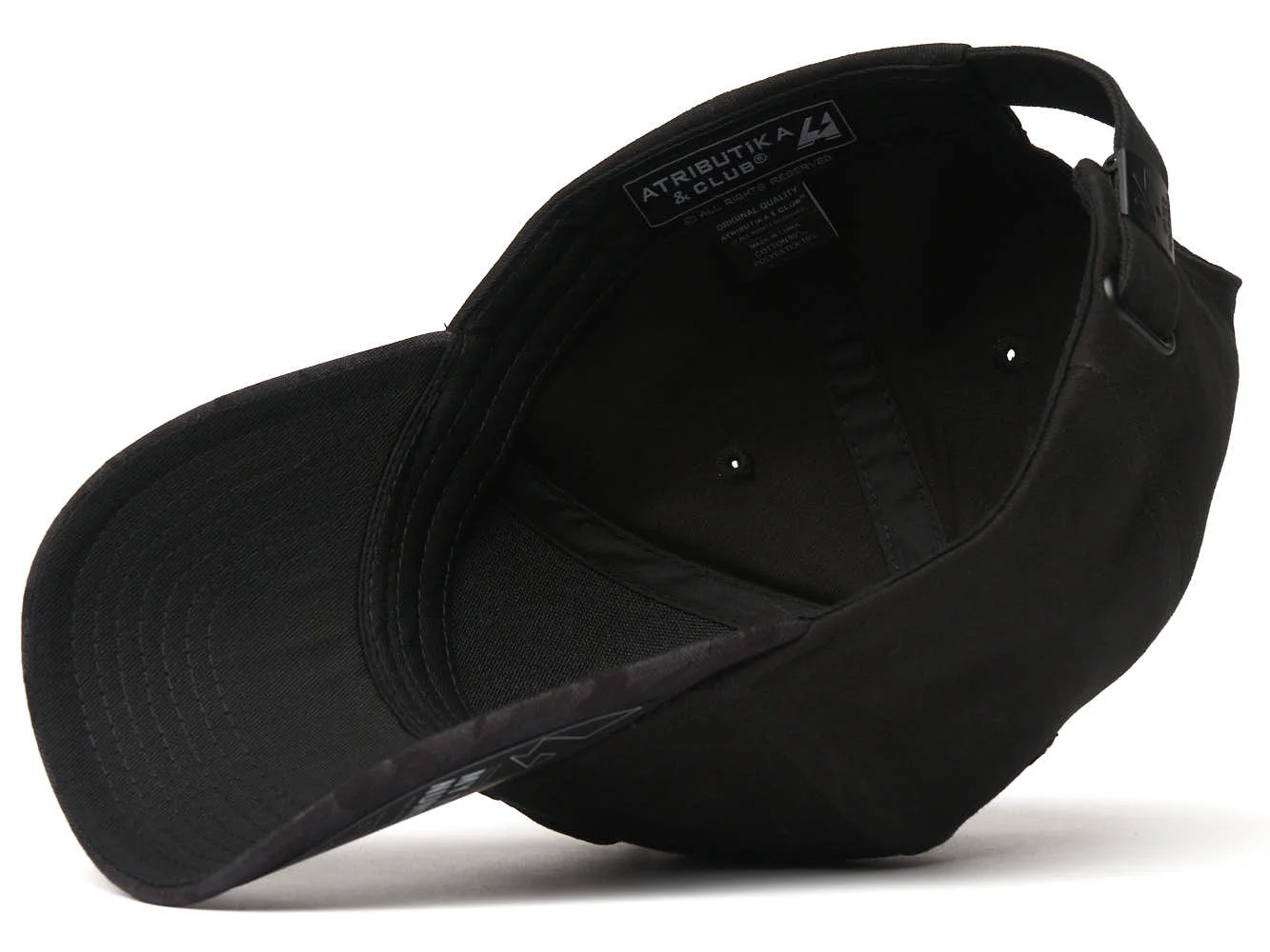 Фото Бейсболка №8 черная р.55-58 20690 со склада магазина Спортев