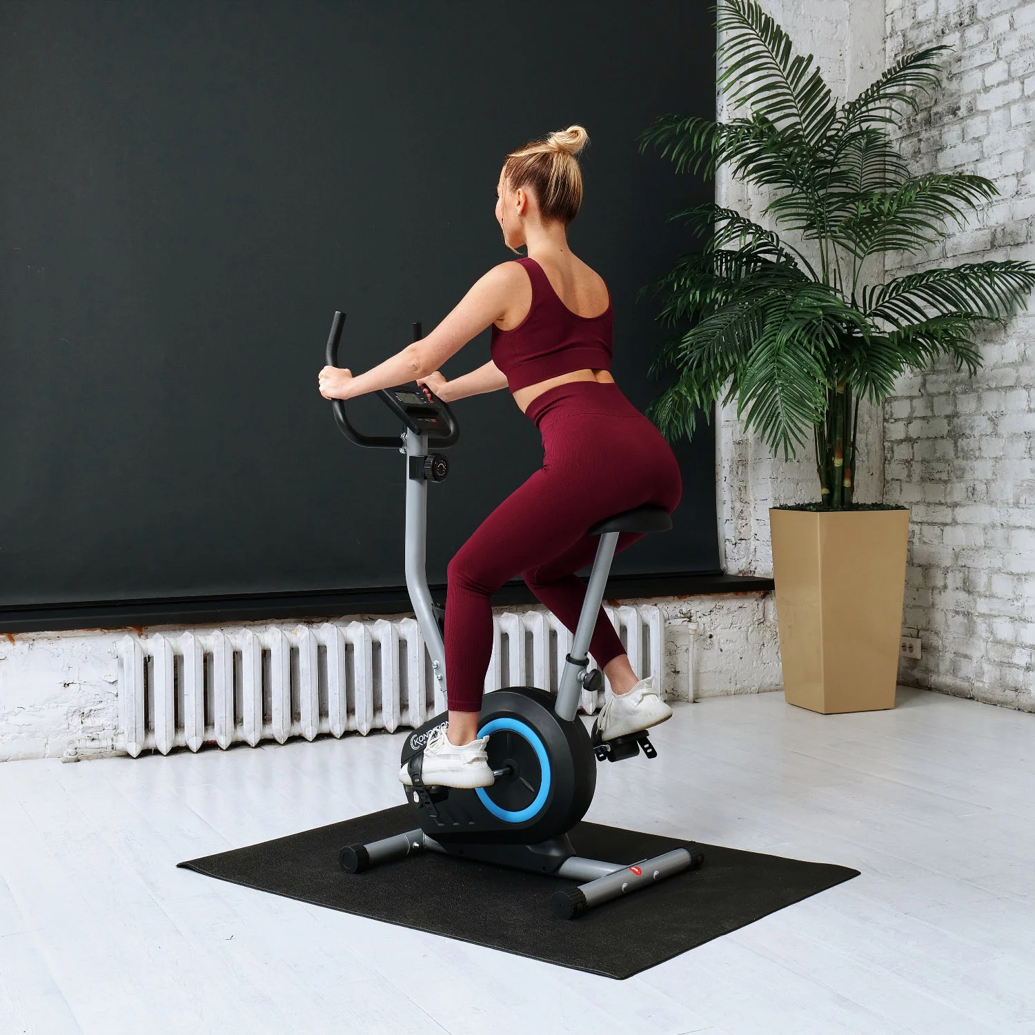 Фото Велотренажер DFC GBYQ-2300A со склада магазина Спортев