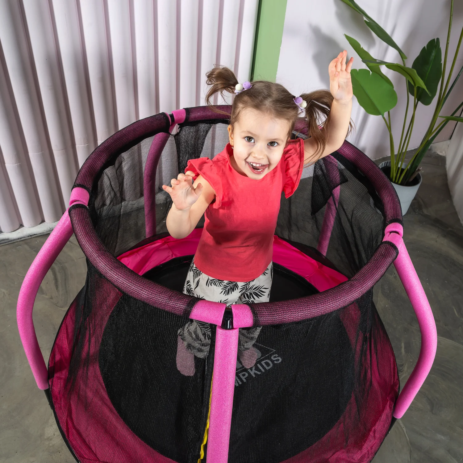 Фото Батут DFC JUMP KIDS 48" розовый, сетка (120см) 48INCH-JD-P со склада магазина Спортев
