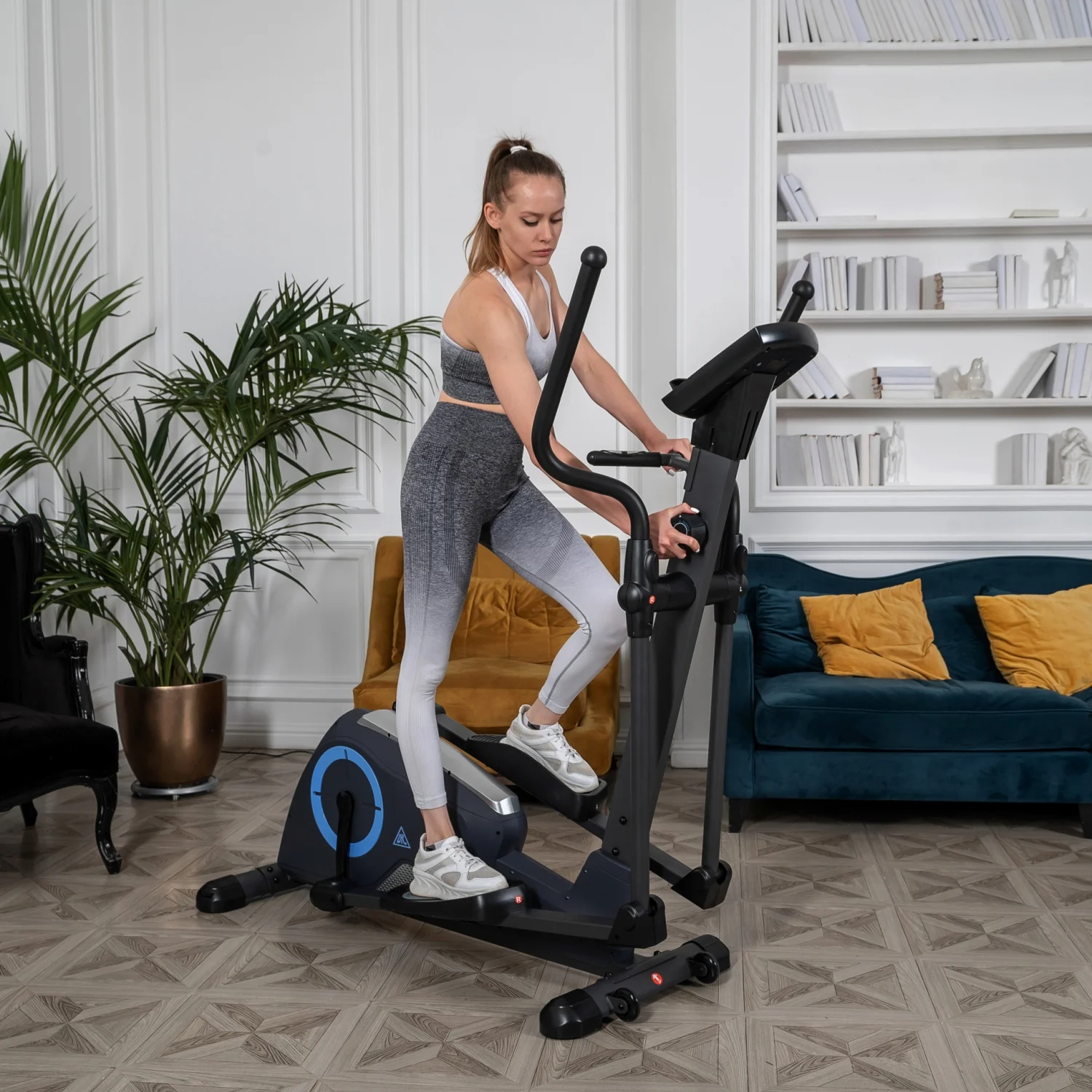 Фото Эллиптический тренажер DFC E95001 магн. со склада магазина Спортев