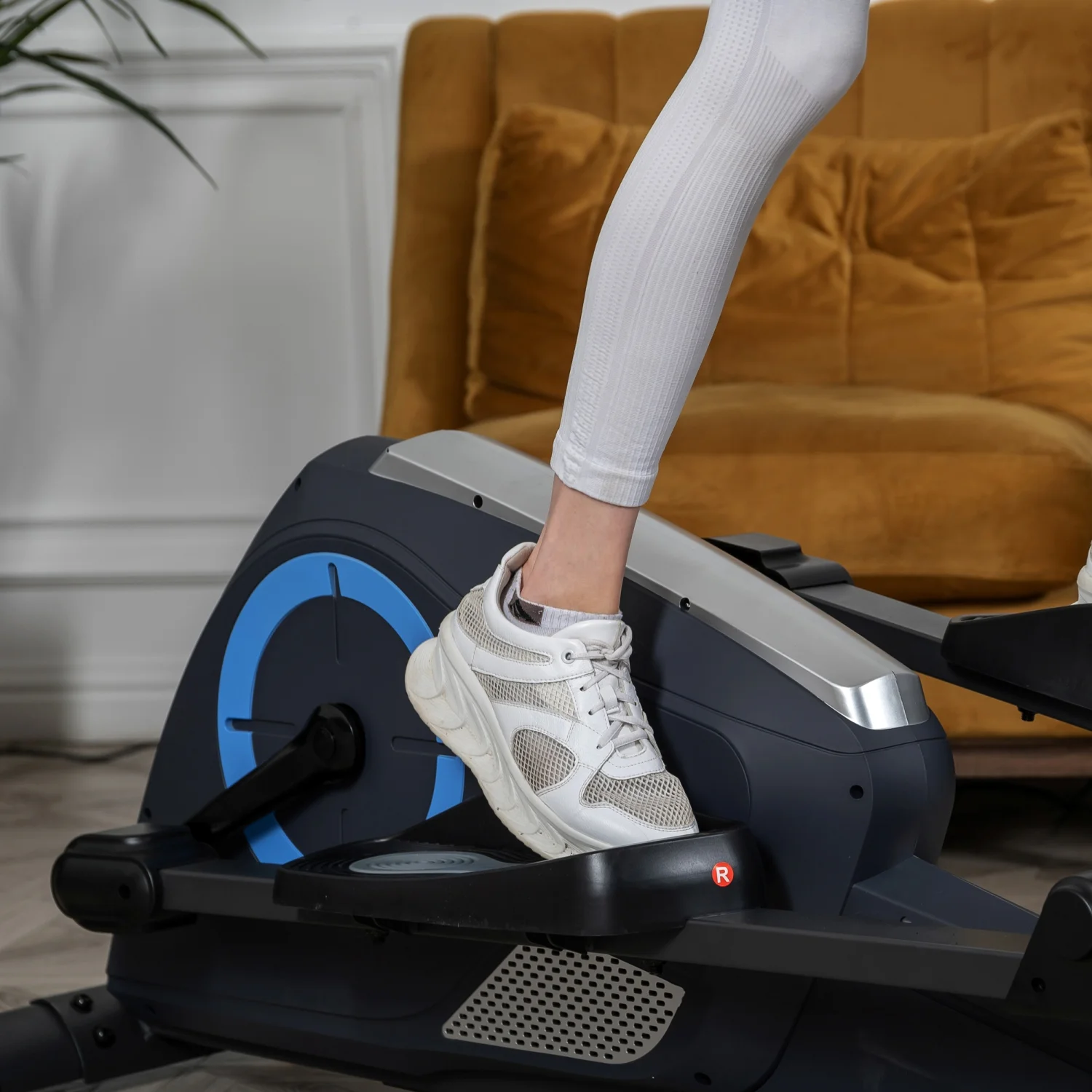 Фото Эллиптический тренажер DFC E95001 магн. со склада магазина Спортев