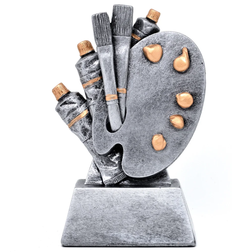 Фото Фигура XCE33590Y краски (H-14 см) со склада магазина Спортев