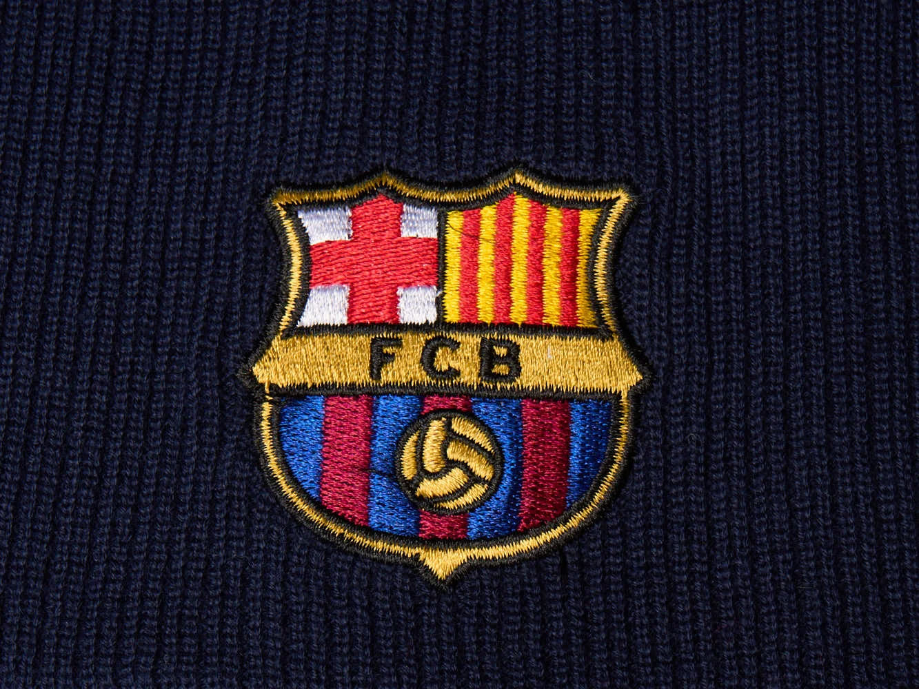 Фото Шапка Barcelona синяя р.55-58 115125 со склада магазина Спортев