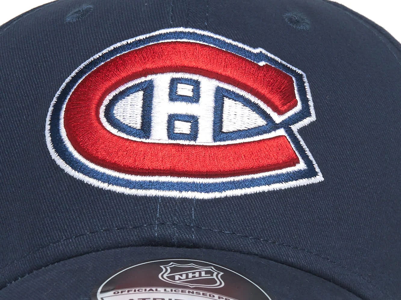 Фото Бейсболка Montrеal Canadiens синяя р.55-58 29093 со склада магазина Спортев