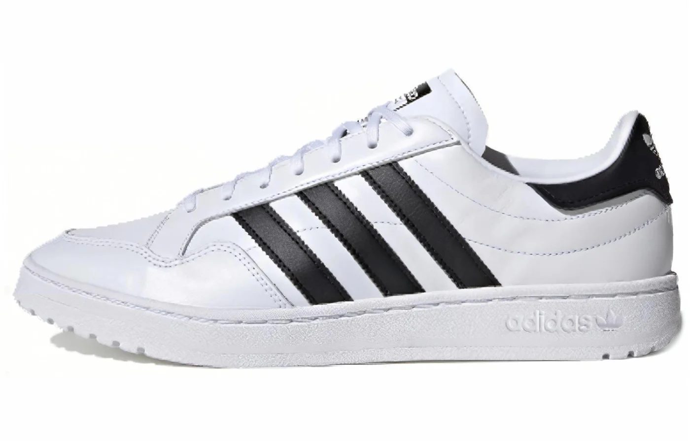 Кроссовки Adidas Team Court белый/черный EG9734 Фото Кроссовки Adidas Team Court белый/черный EG9734 со склада магазина Спортев