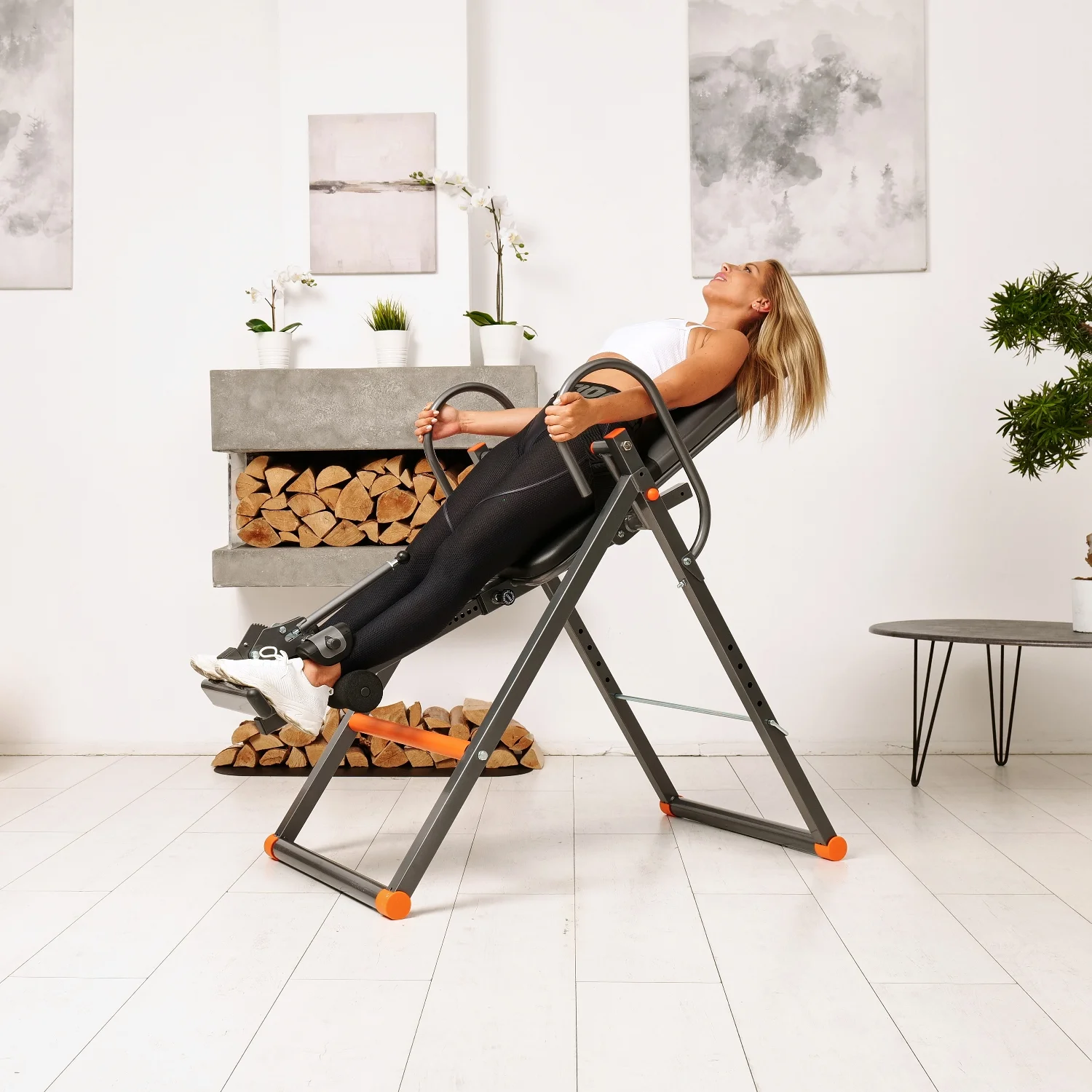 Фото Инверсионный стол DFC IT002 складной со склада магазина Спортев