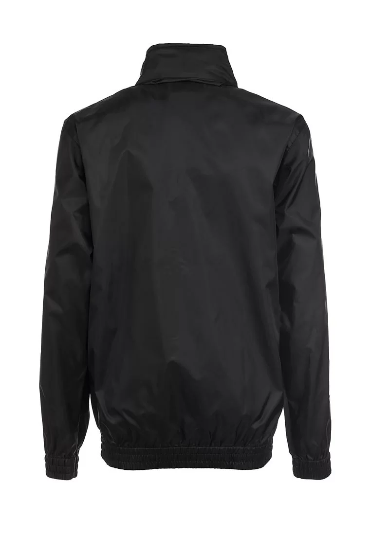 Фото Куртка ветрозащитная Umbro Uniform Training Shower Jacket чер/бел/бел 413013/611 со склада магазина Спортев