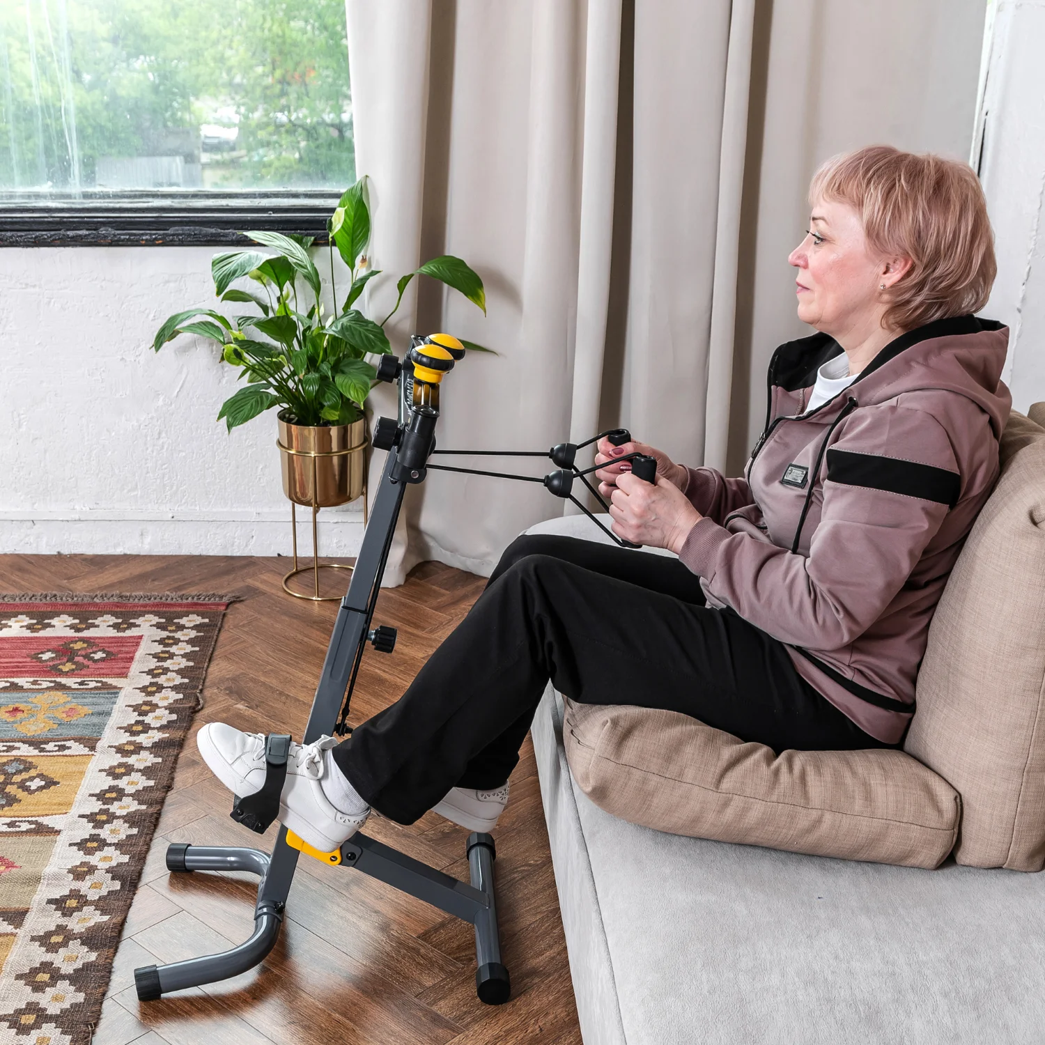 Фото Велотренажер двойной DFC B810Y dual bike со склада магазина Спортев