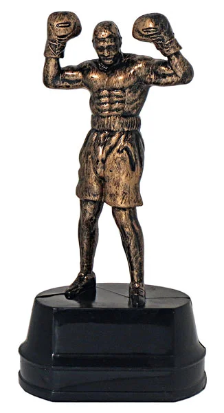 Фото Фигура B284/33С бокс (H-21 см) со склада магазина Спортев