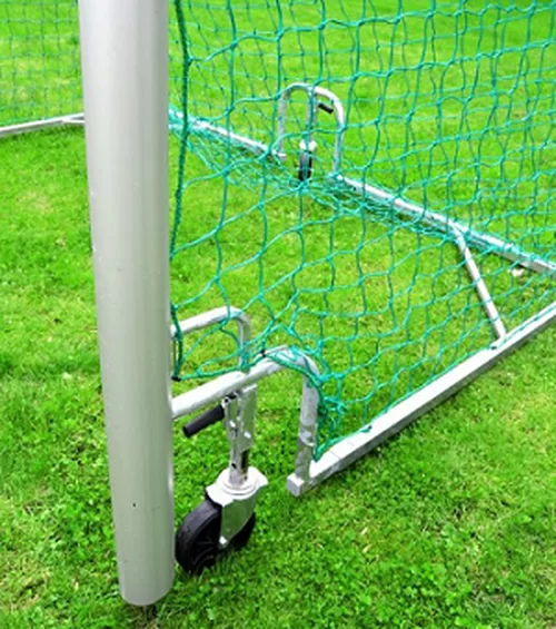 Фото Ворота для мини-футбола SPORTWERK мобильные с колесами, рама овал 3х2х2 м со склада магазина Спортев