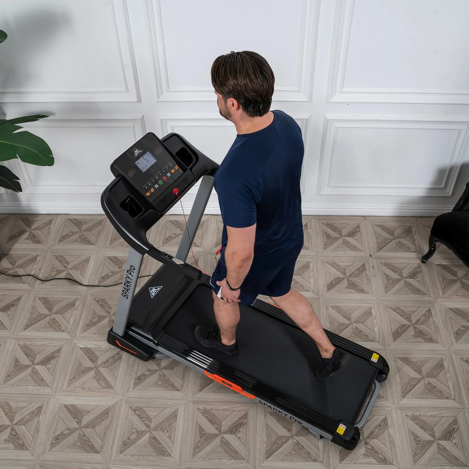 Фото Беговая дорожка DFC SPARKY Pro T635 со склада магазина Спортев