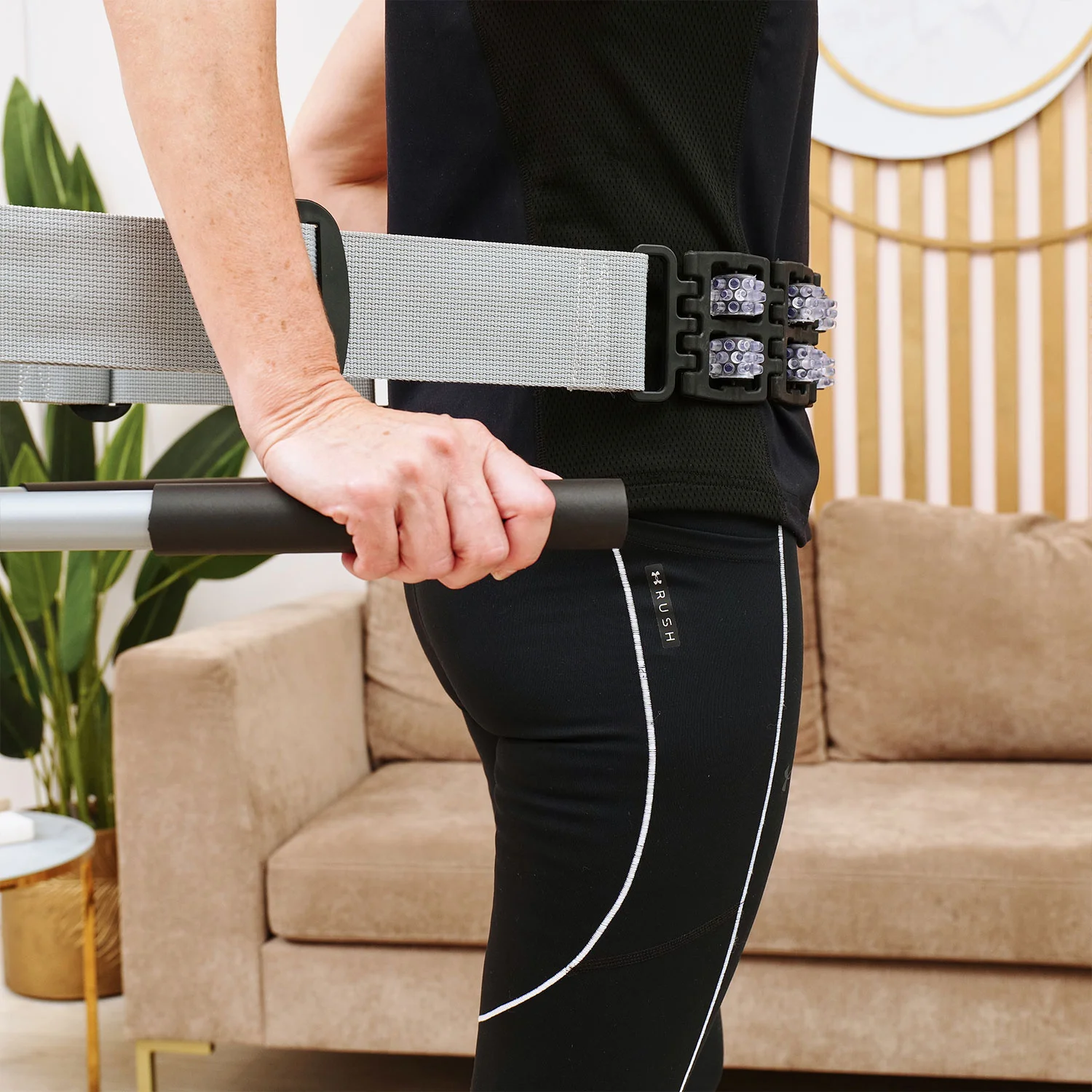 Фото Вибромассажер DFC Vibro VM20H со склада магазина Спортев