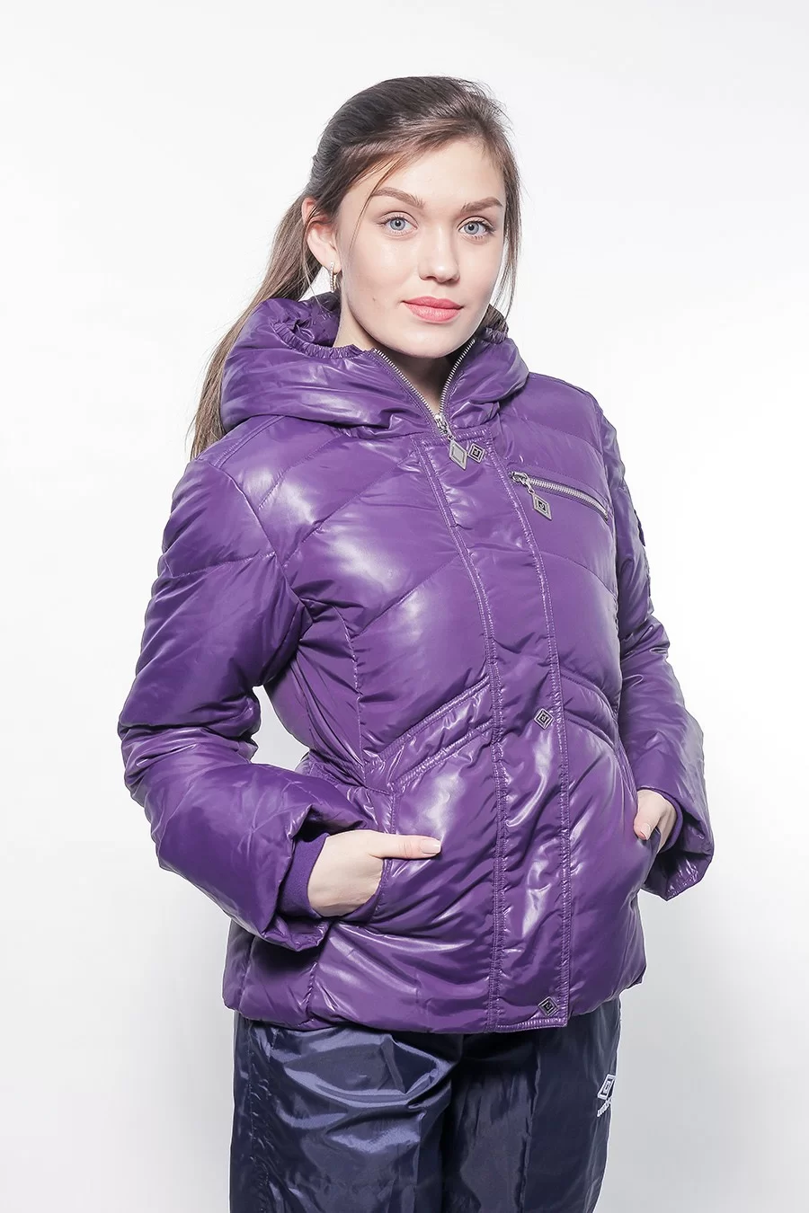 Фото Куртка пуховая RedFox Laura II фиолетовый со склада магазина СпортЕВ