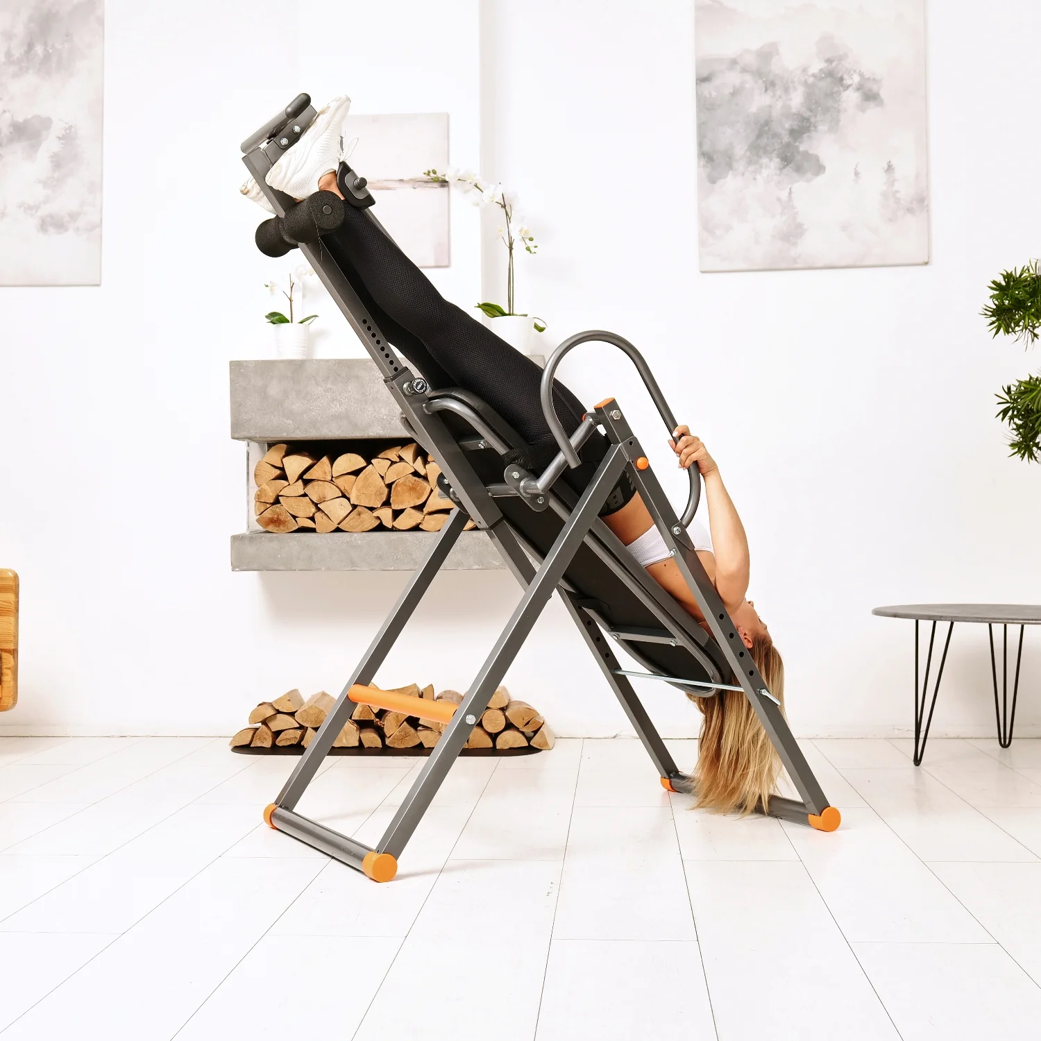 Фото Инверсионный стол DFC IT002 складной со склада магазина Спортев