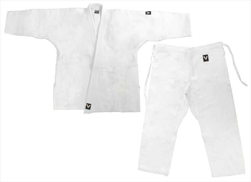 Фото Кимоно дзюдо мастер. BESTVIK белое 4277 со склада магазина Спортев