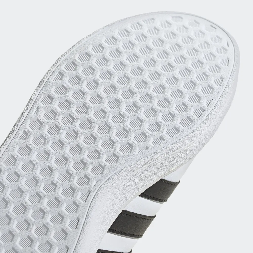 Кроссовки Adidas Grand Court Base белый FY8568 Фото Кроссовки Adidas Grand Court Base белый FY8568 со склада магазина Спортев