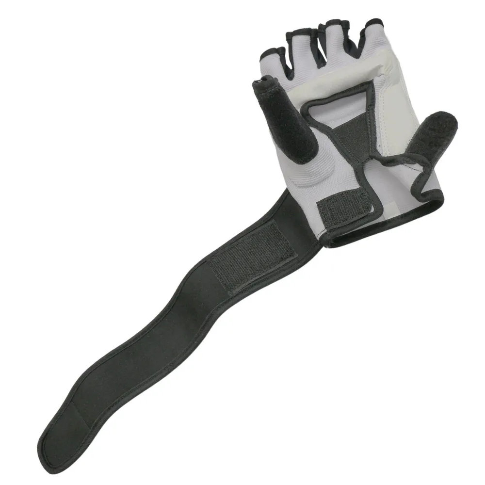 Фото Перчатки тхэквондо BoyBo WTF с фиксацией 0146 со склада магазина Спортев