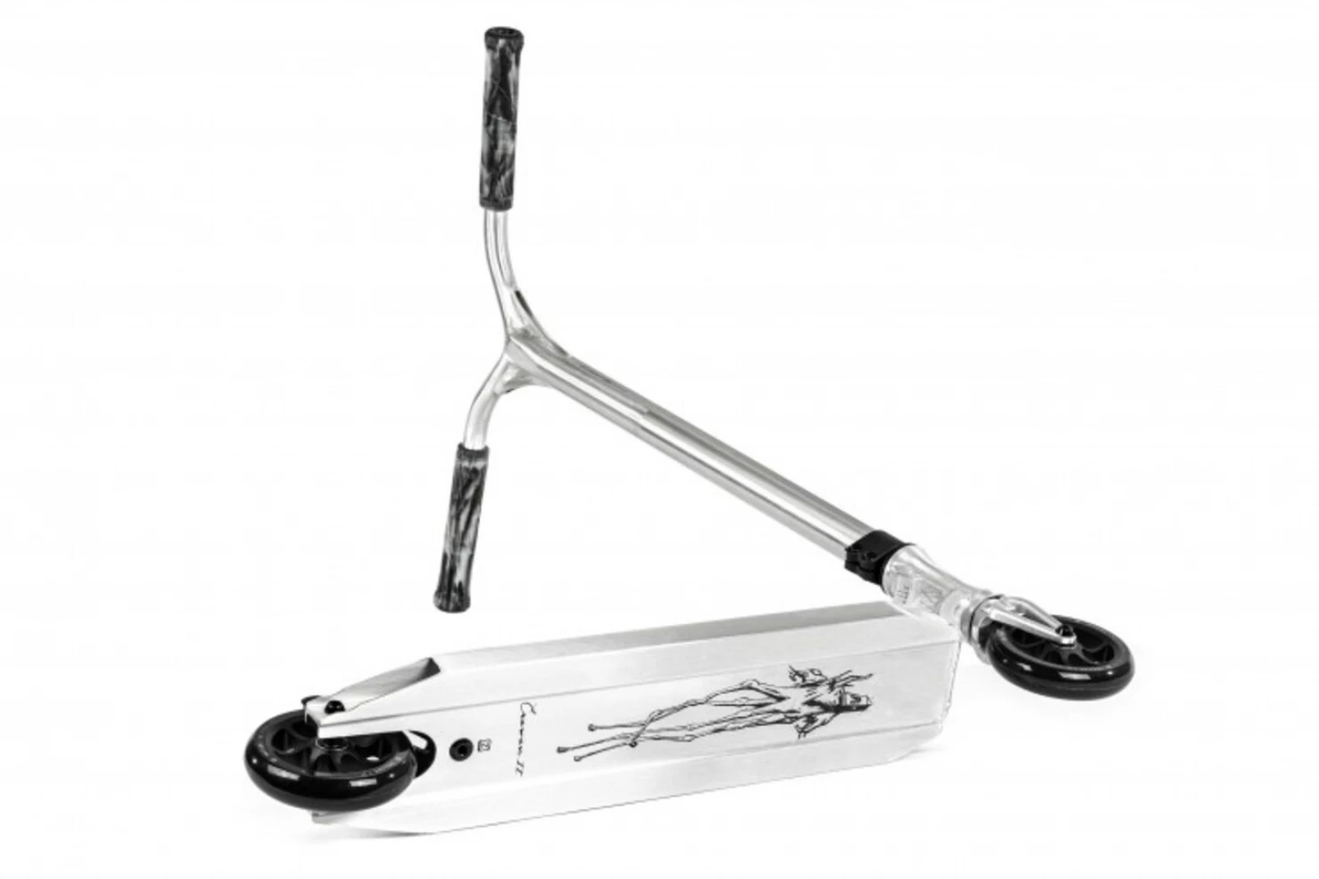 Самокат Ethic Complete Scooter Erawan V2 "M" трюковой матовый 011808 Фото Самокат Ethic Complete Scooter Erawan V2 "M" трюковой матовый 011808 со склада магазина Спортев