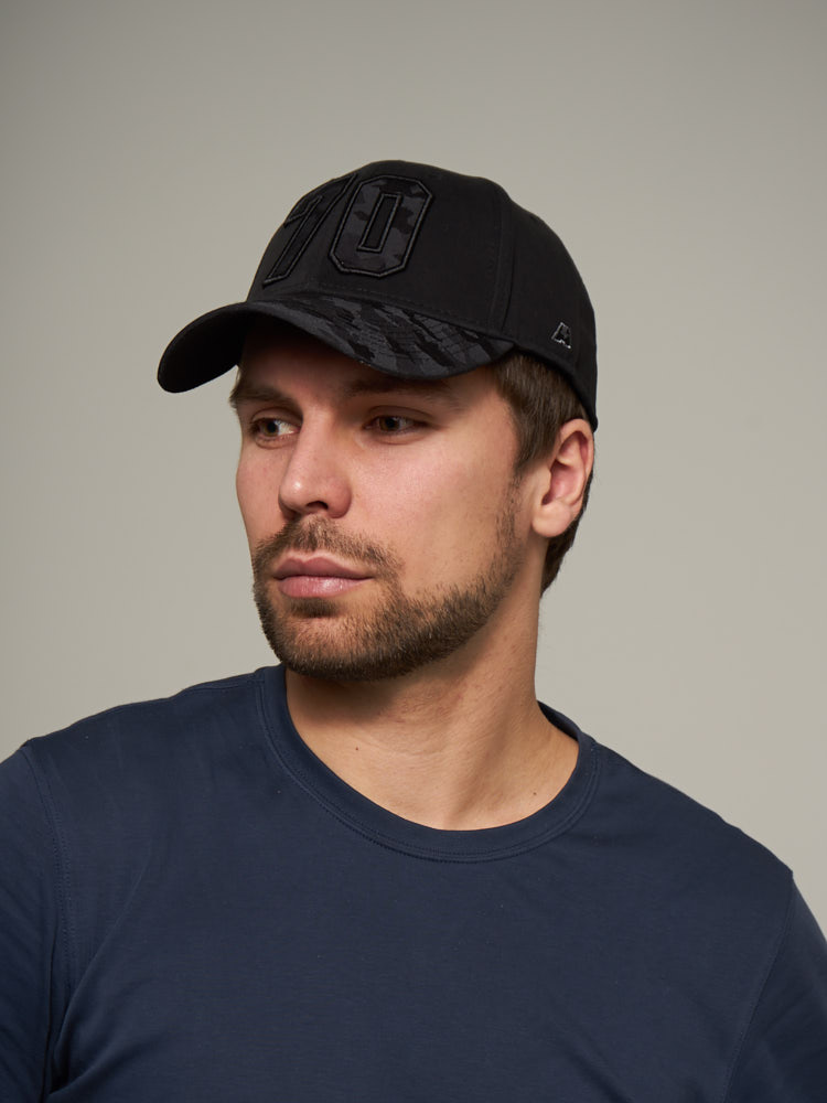 Фото Бейсболка №70 черная р.55-58 20731 со склада магазина Спортев