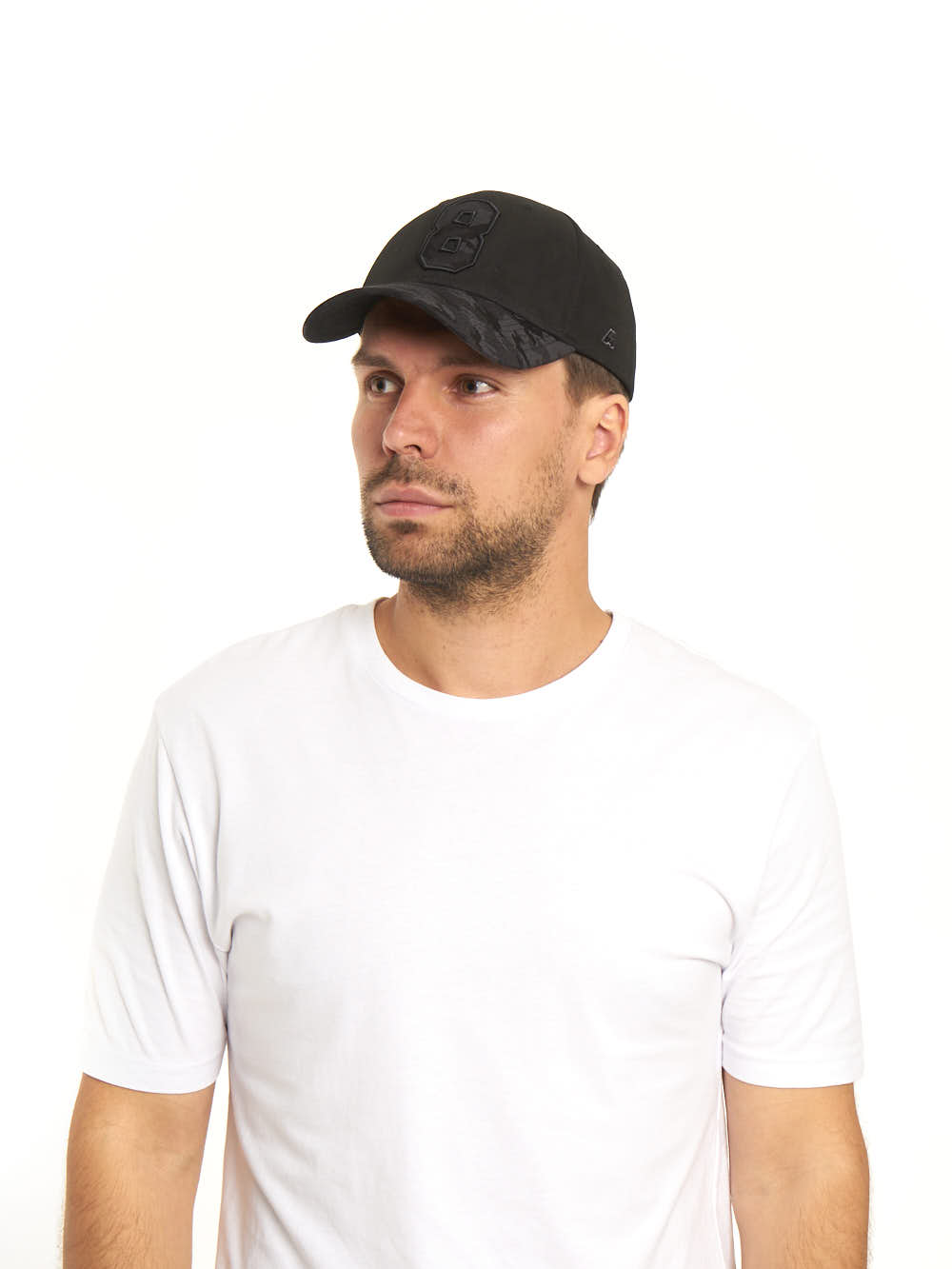 Фото Бейсболка №8 черная р.55-58 20690 со склада магазина Спортев