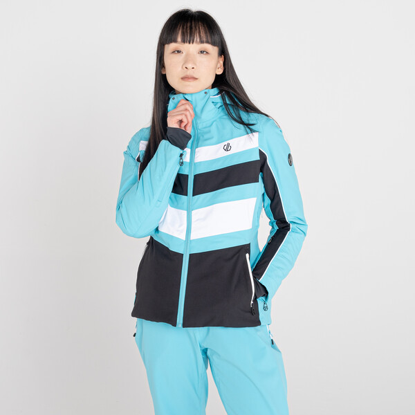 Фото Куртка Provenance Jacket (Цвет 1A1, Синий/Черный) DWP499 со склада магазина Спортев