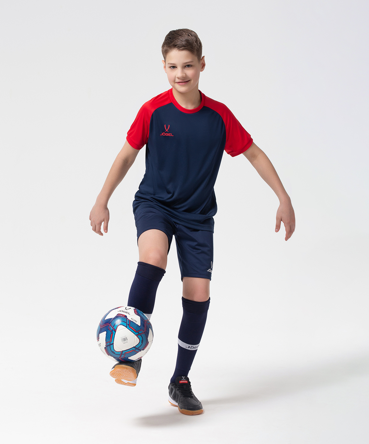 Фото Футболка игровая JOGEL CAMP Reglan Jersey, темно-синий/красный, детский со склада магазина Спортев