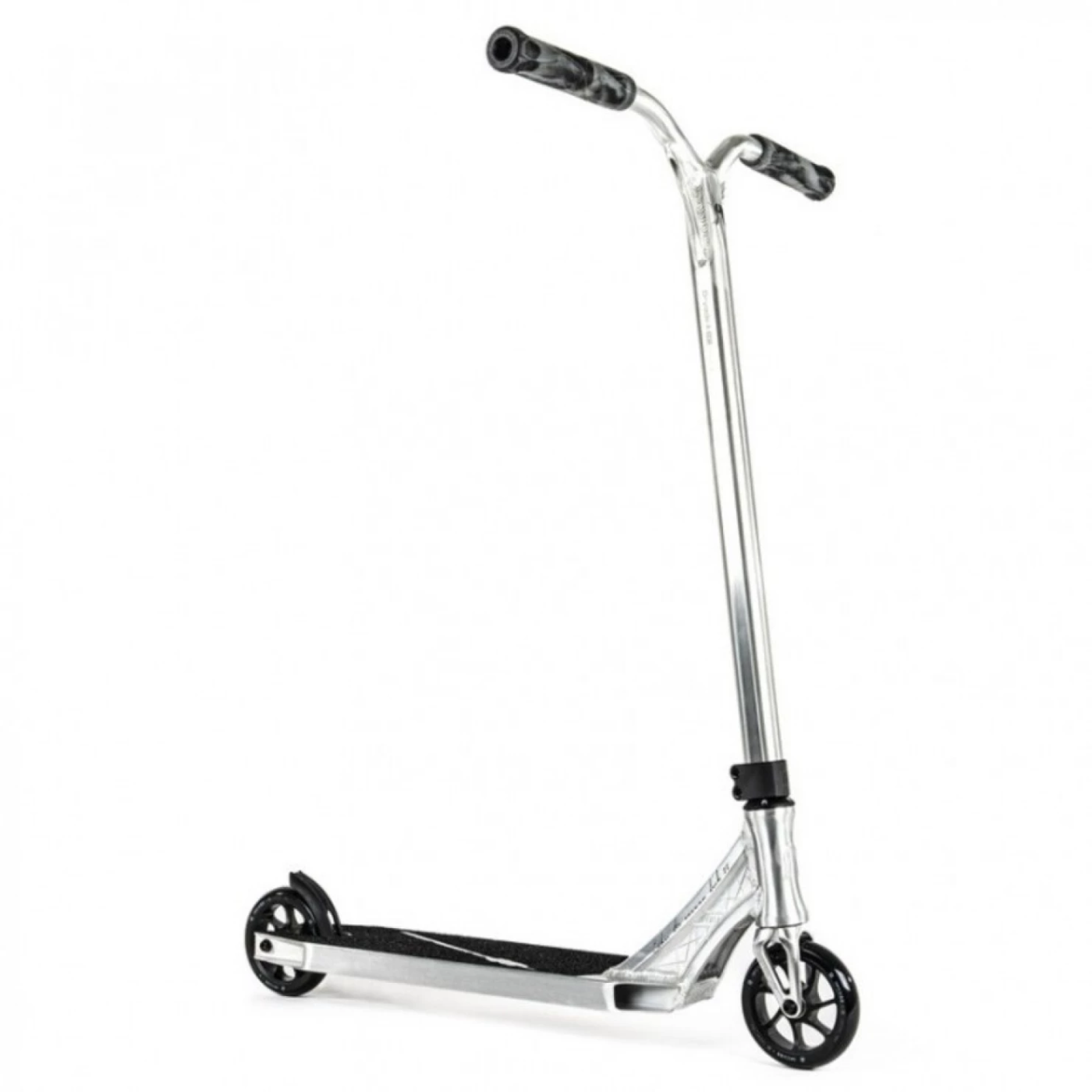 Самокат Ethic Complete Scooter Erawan V2 "M" трюковой матовый 011808 Фото Самокат Ethic Complete Scooter Erawan V2 "M" трюковой матовый 011808 со склада магазина Спортев