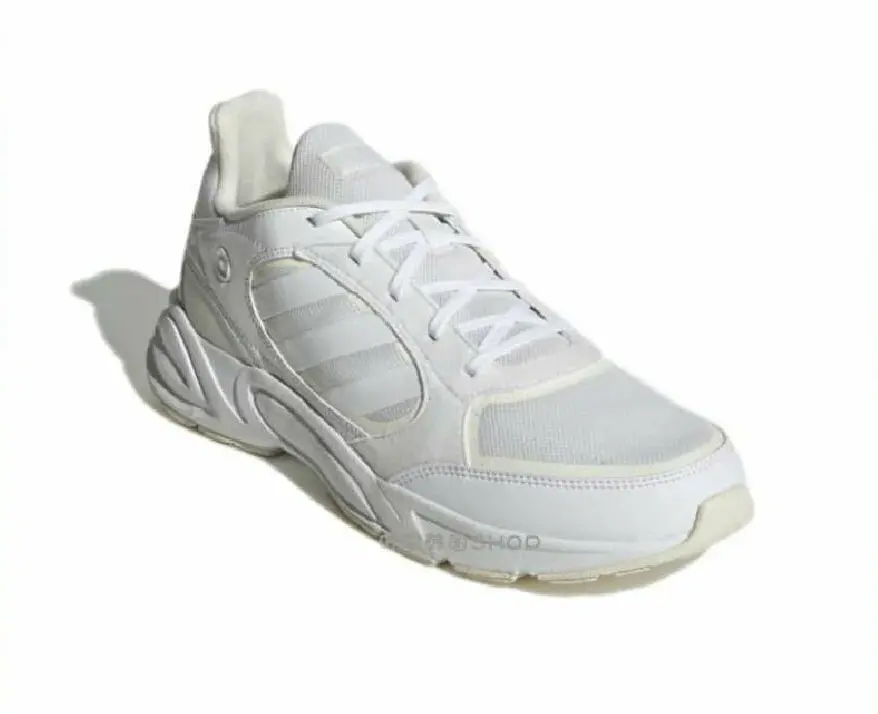 Кроссовки Adidas 90s Valasion HP6768 Фото Кроссовки Adidas 90s Valasion HP6768 со склада магазина Спортев