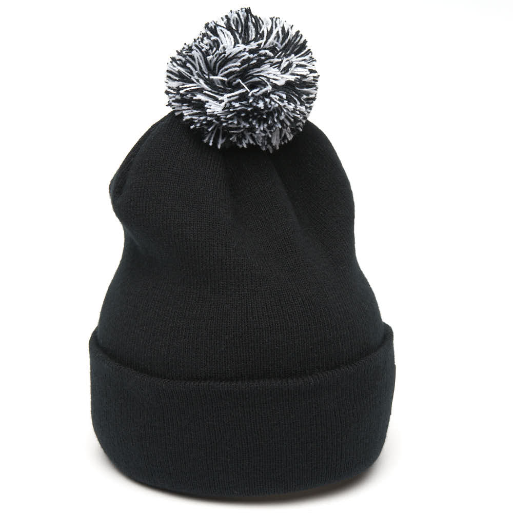 Фото Шапка FC Juventus с помпоном полимерный шеврон черная р.55-58 37306 со склада магазина Спортев