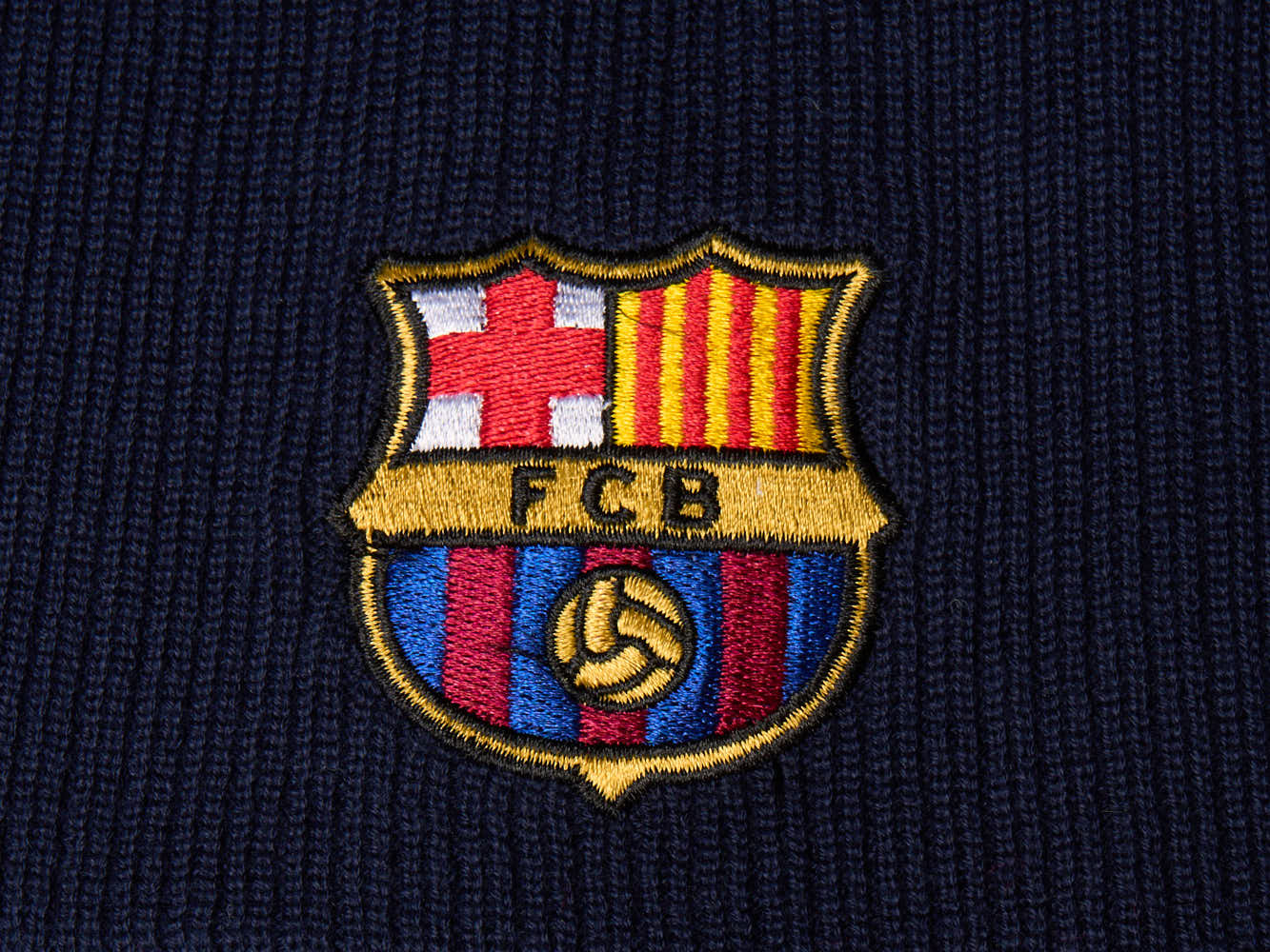 Фото Шапка Barcelona синяя р.55-58 115125 со склада магазина Спортев