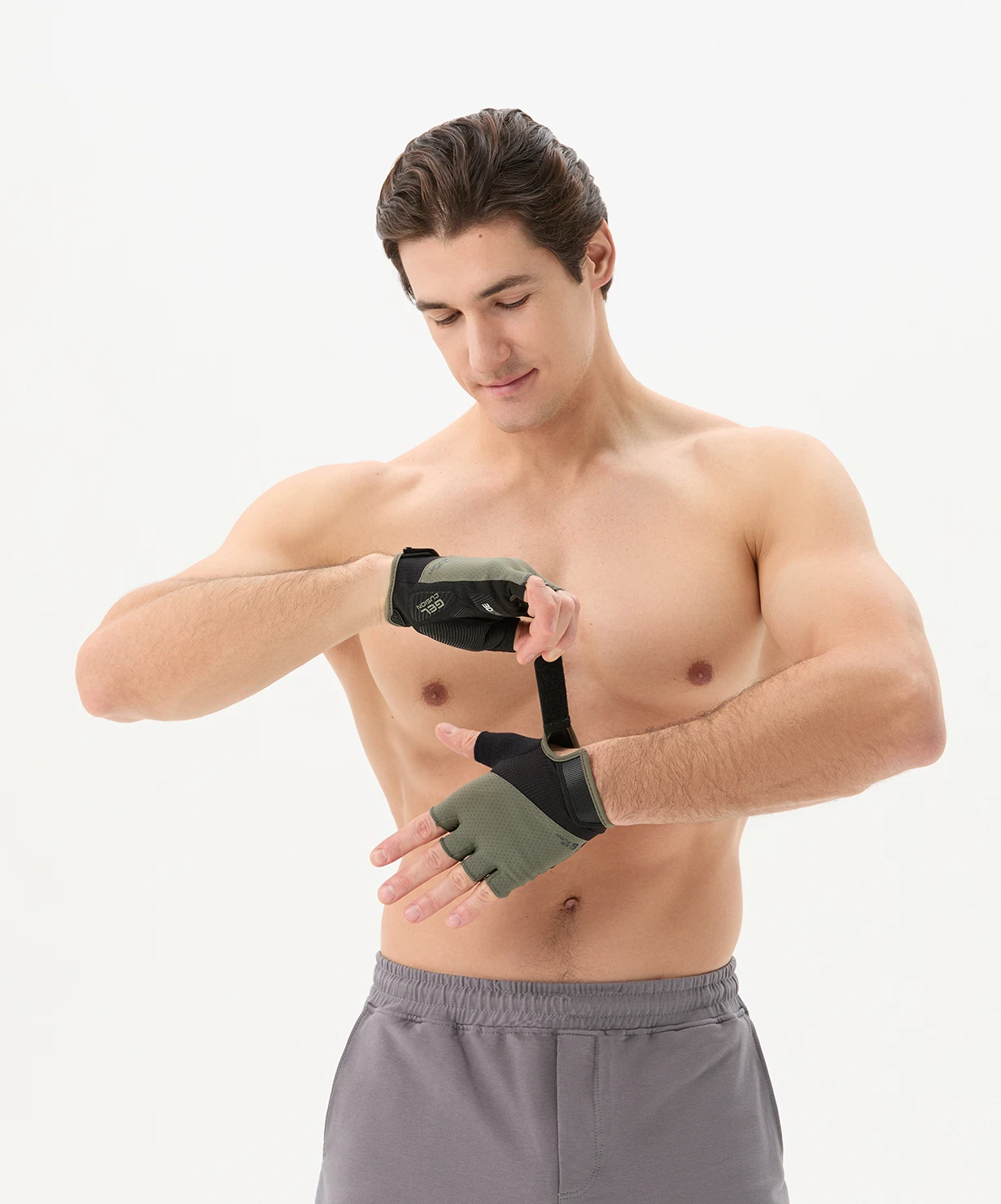 Фото Перчатки StarFit WG-204 черный-хаки 4449 со склада магазина Спортев