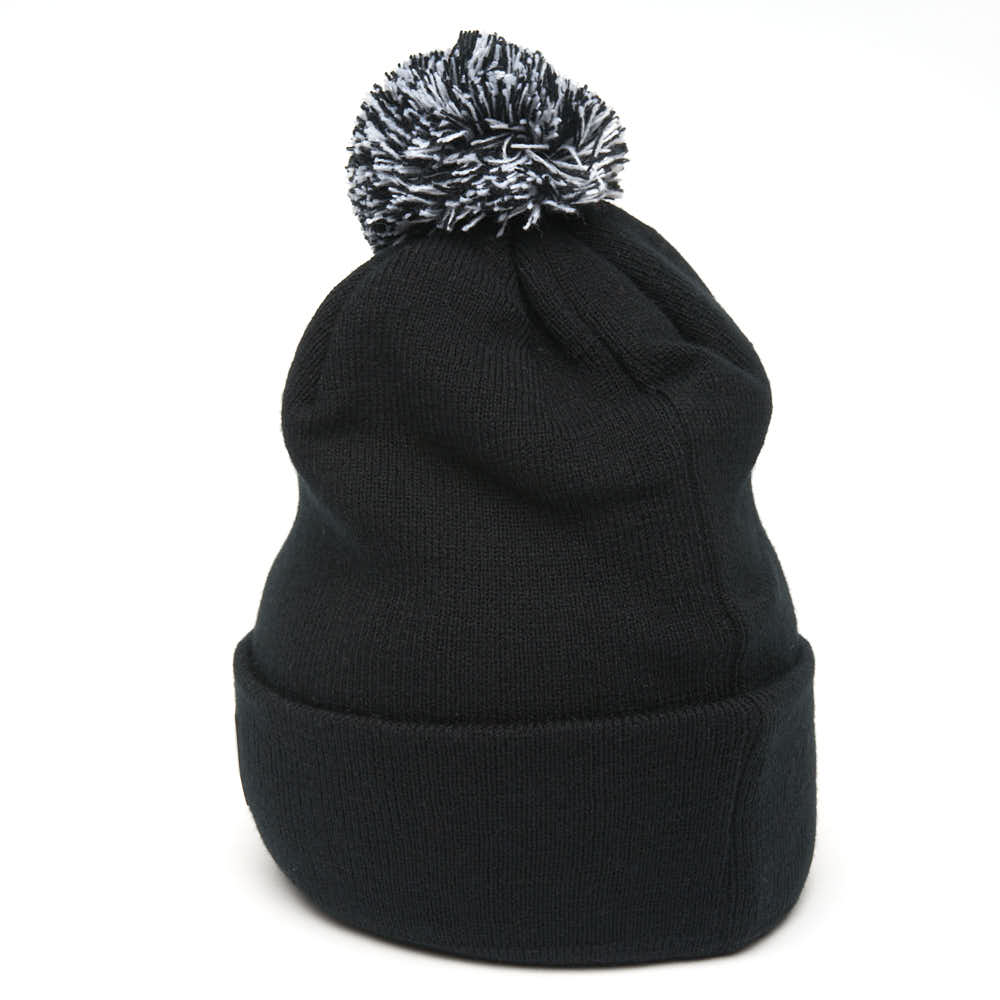 Фото Шапка FC Juventus с помпоном полимерный шеврон черная р.55-58 37306 со склада магазина Спортев