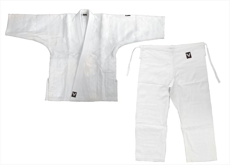 Фото Кимоно дзюдо BESTVIK белое 4255 со склада магазина Спортев