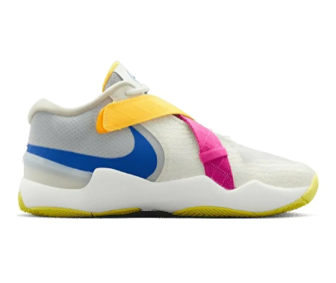 Кроссовки Nike Zoom Court Dragon DV8166 041 Фото Кроссовки Nike Zoom Court Dragon DV8166 041 со склада магазина Спортев