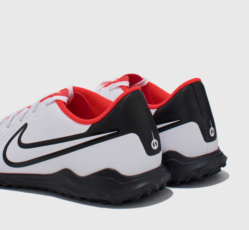 Фото Бутсы Nike Legend 10 Club TF DV4345-100 со склада магазина Спортев